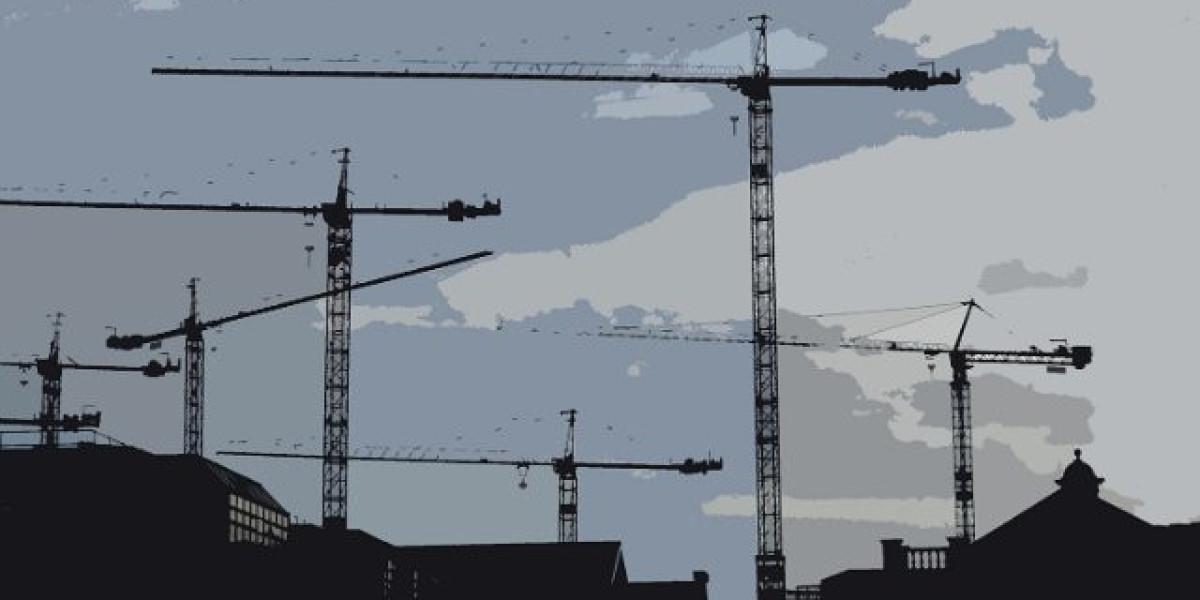 Cairns Zoom and Wildlife Dome crocodile Goliath craned out of building after his home of 20 years closes