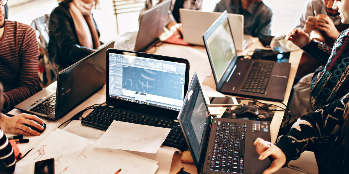 Global digital teams software.